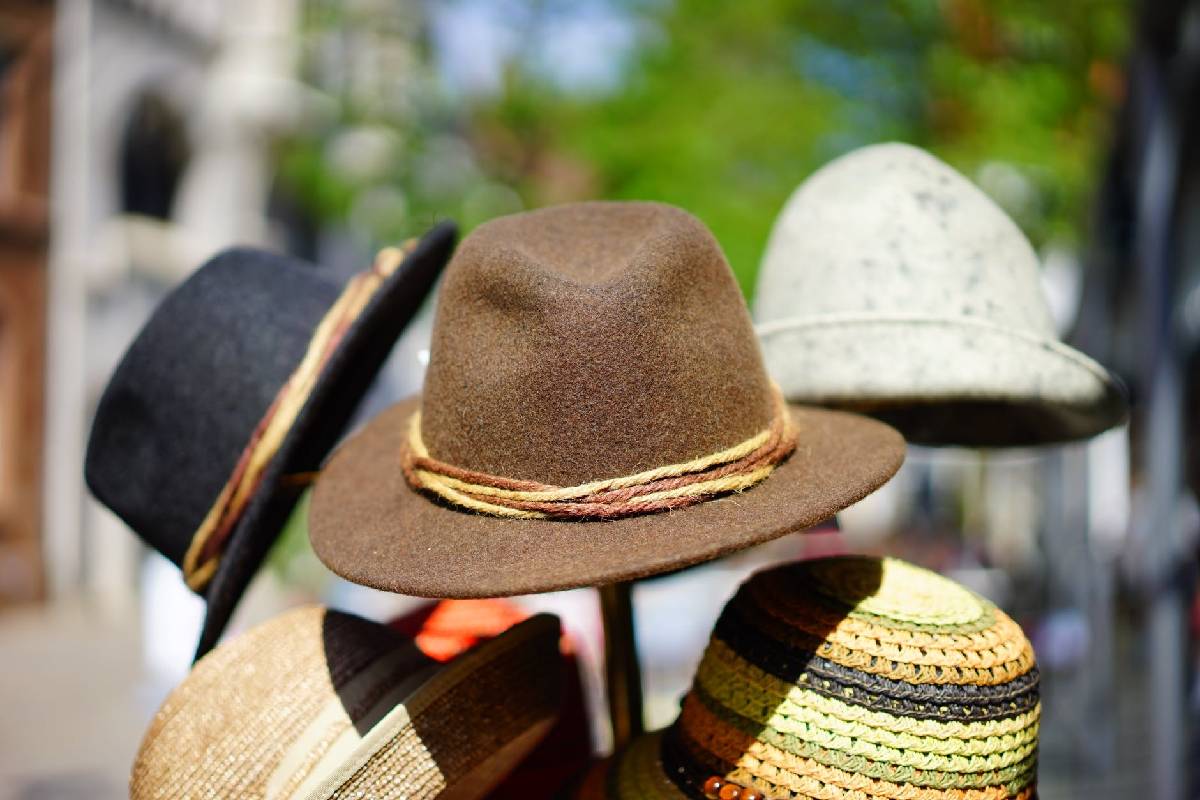  The Different Types of Men’s Cowboy Hats to Choose From