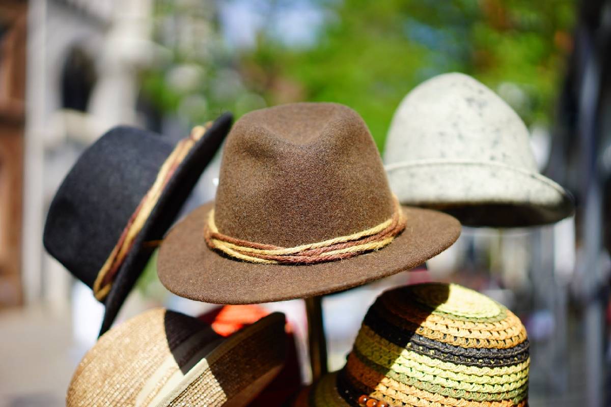 The Different Types of Men’s Cowboy Hats to Choose From