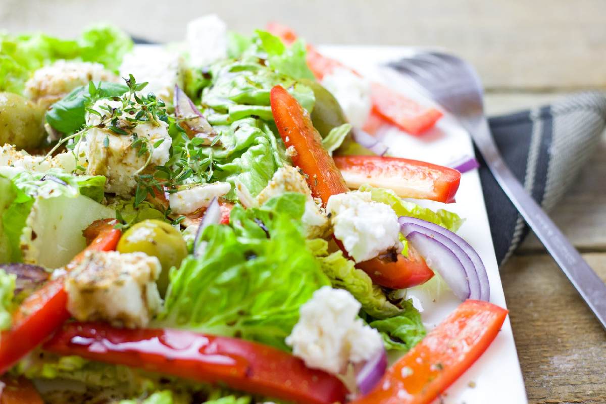 10 Benefits of Balanced Diet For Healthy Living