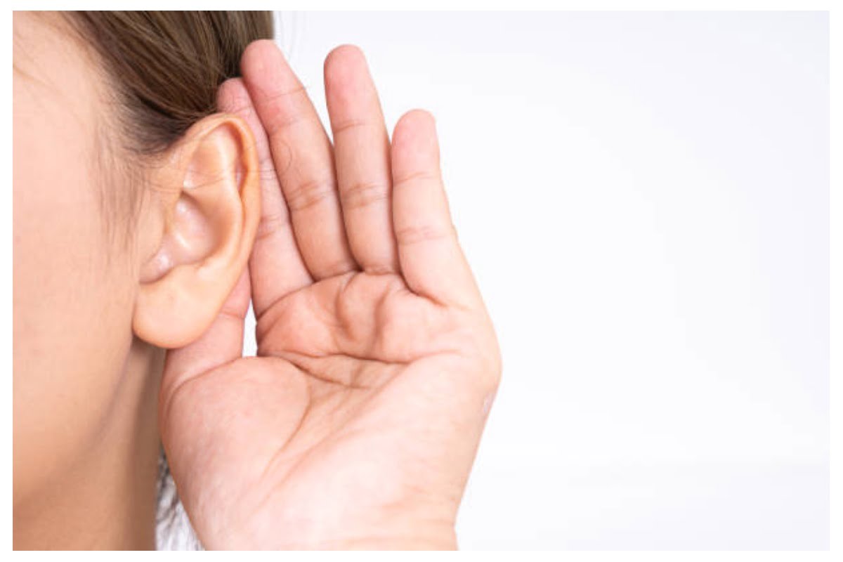  4 Signs You May Lose your Hearing Sooner Than Expected